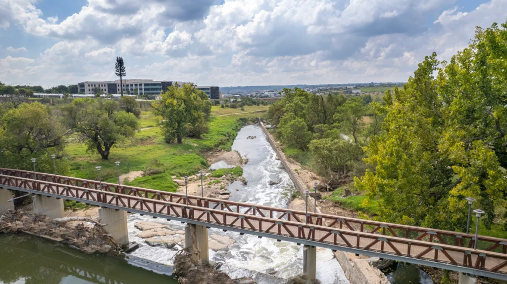 golf-cart-bridge-south-africa